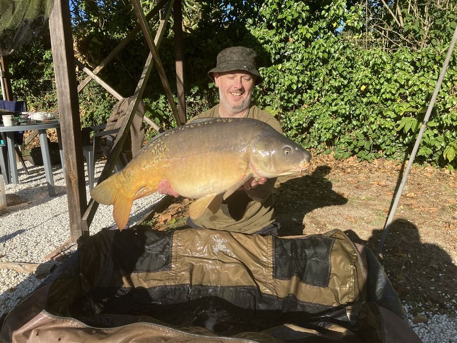 Simon’s off to a flyer with a 38lb4oz  fish with in an hour on the first morning